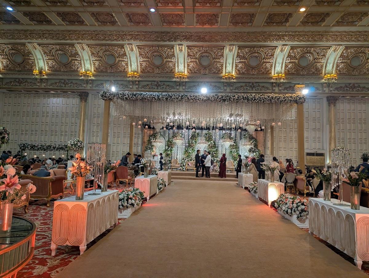 Qasar-e-Noor